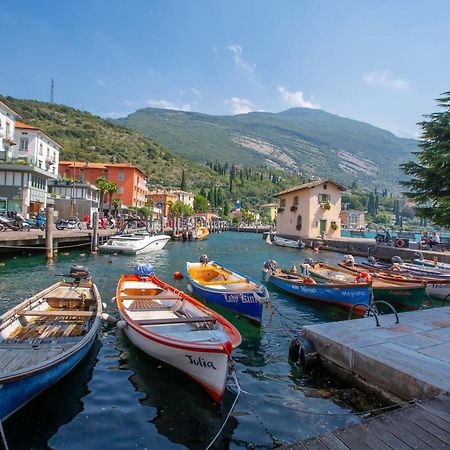 Marina'S Green Home - Happy Rentals Riva del Garda Luaran gambar