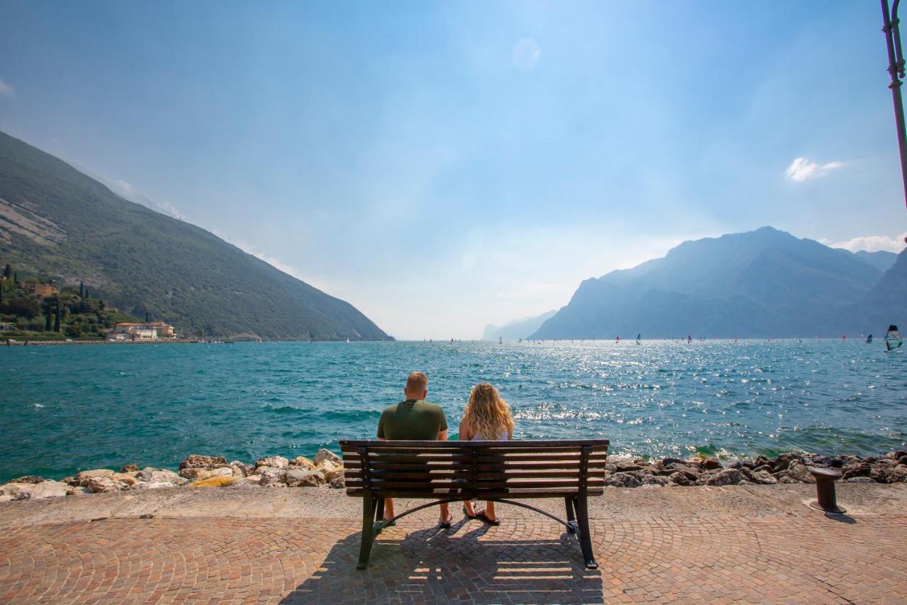 Marina'S Green Home - Happy Rentals Riva del Garda Luaran gambar